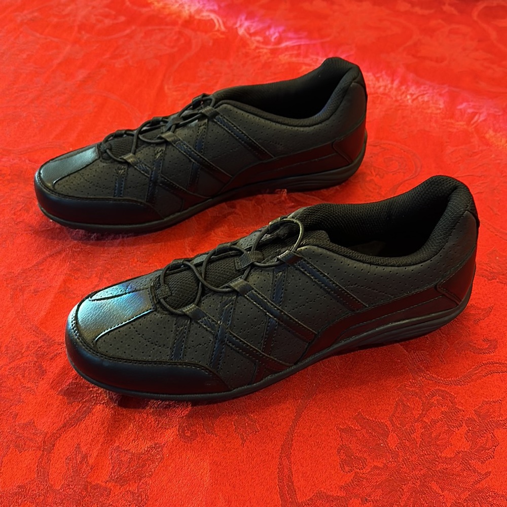 Safe T Step SafeTstep Women's Alidra Black Slip Resistant Slipon sneaker NWOT 12